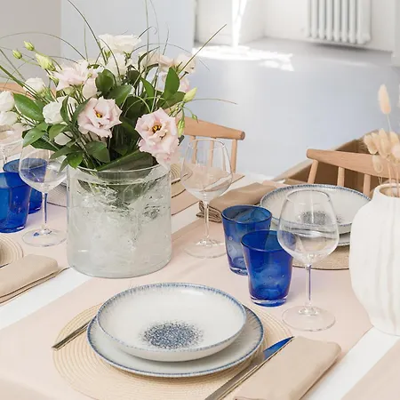 Belvedere By Comorooms