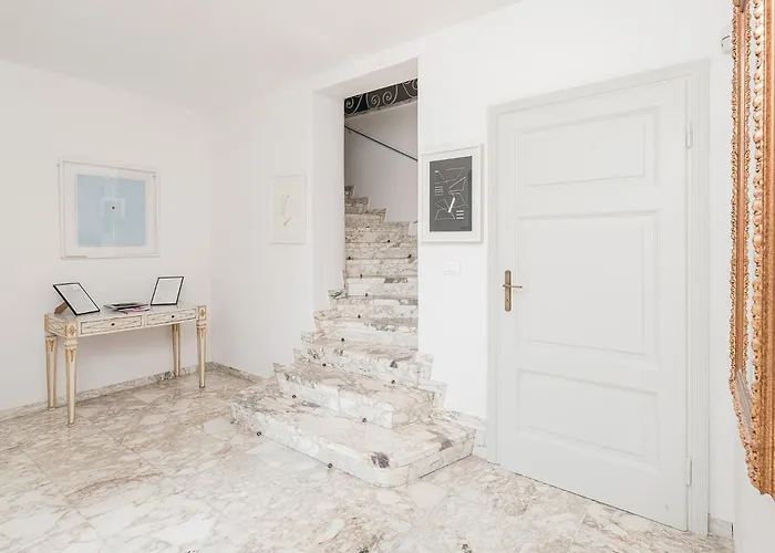 Belvedere By Comorooms Villa *